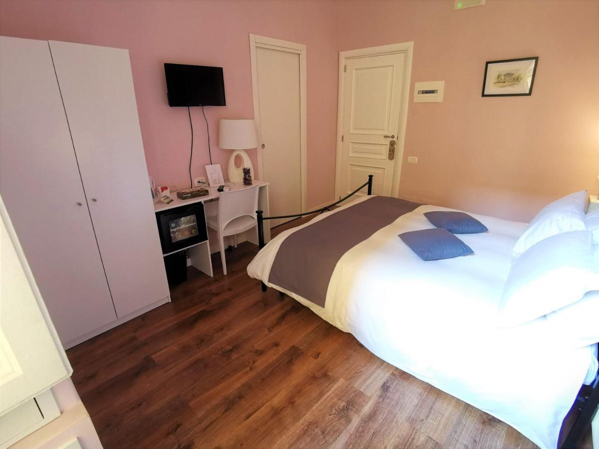 Relais Del Principe Bed & Breakfast Naples Exterior photo